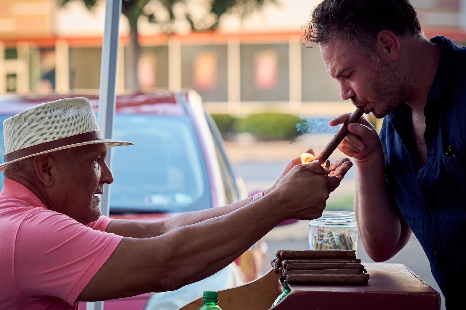708 Cigar Rolling With Master Bomba at Willow Grove